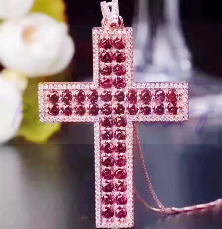 Большой кулон с натуральным гранатом в виде креста серебро 925 пробы бесплатная