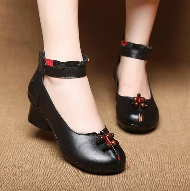 RUSHIMAN Spring Summer String Bead Shoes Female Genuine Leather Flats Fashion Women Shoes Handmade Soft Casual Flat Shoes