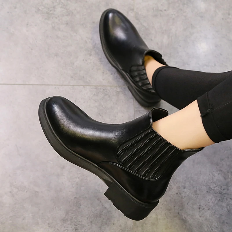2018 new autumn and winter Chelsea boots female flat-bottomed color retro with thick Martin | Обувь