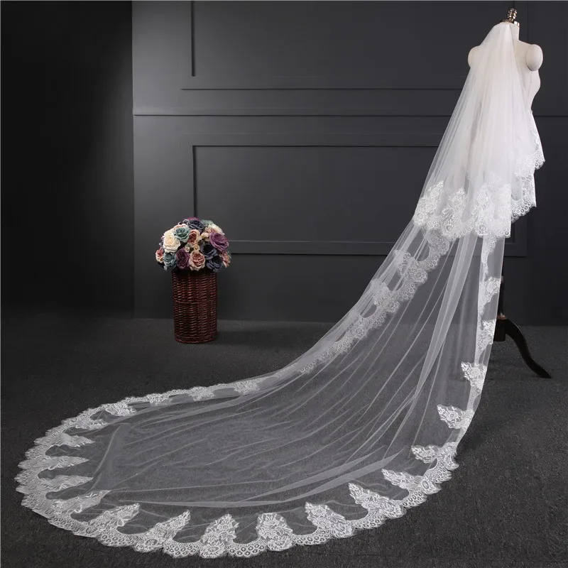 

Real picture 3 meters Two Tiered Lace Long Elegant Wedding Bridal Veil With Comb Lace Edge Wedding Veils