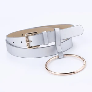 Ремень женский кожаный, с золотистой пряжкой, с большим кольцом