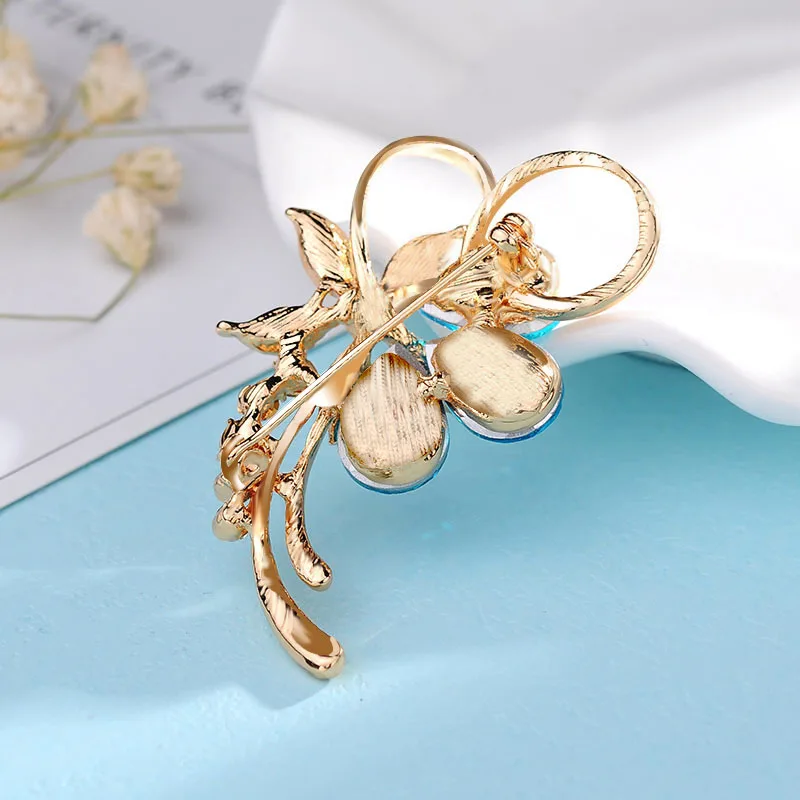 Женская Классическая брошка с большим блестящим кристаллом 3 вида цветов в