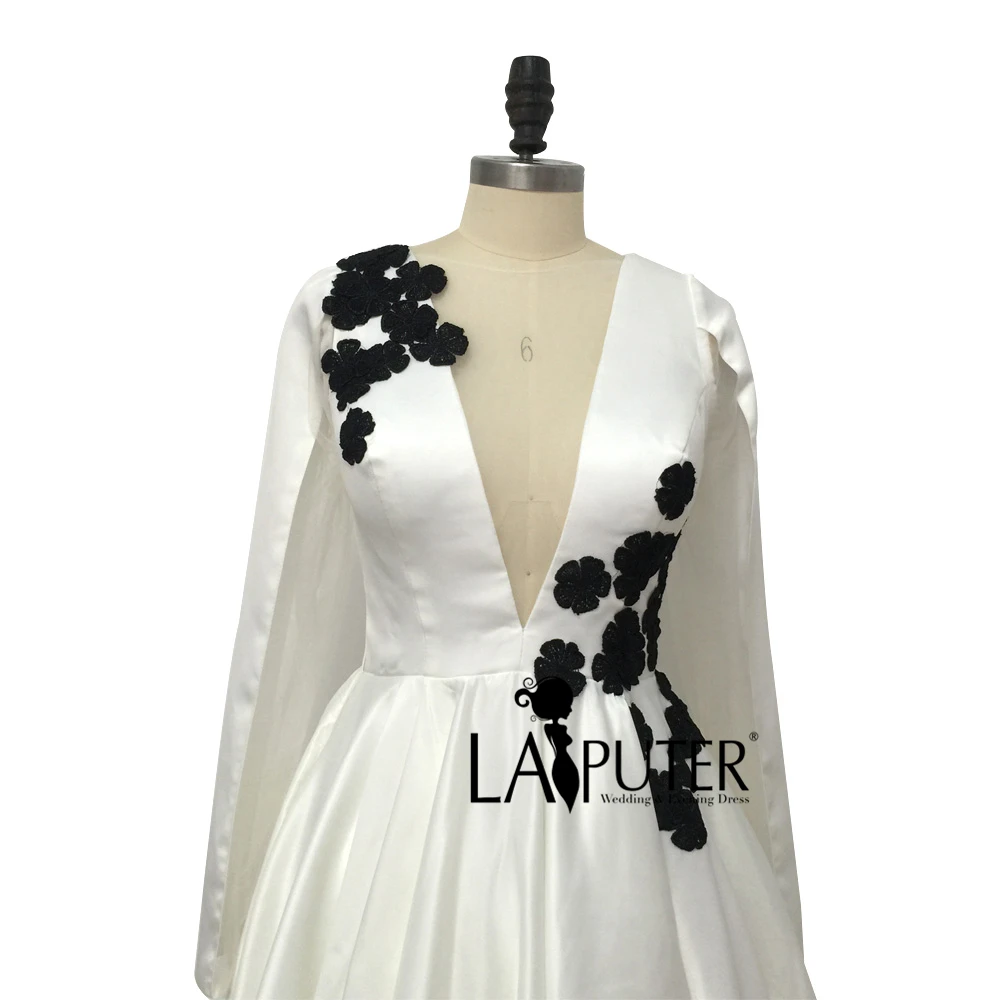 Новое поступление 2017 слоновая кость черный с цветочной аппликацией одежда