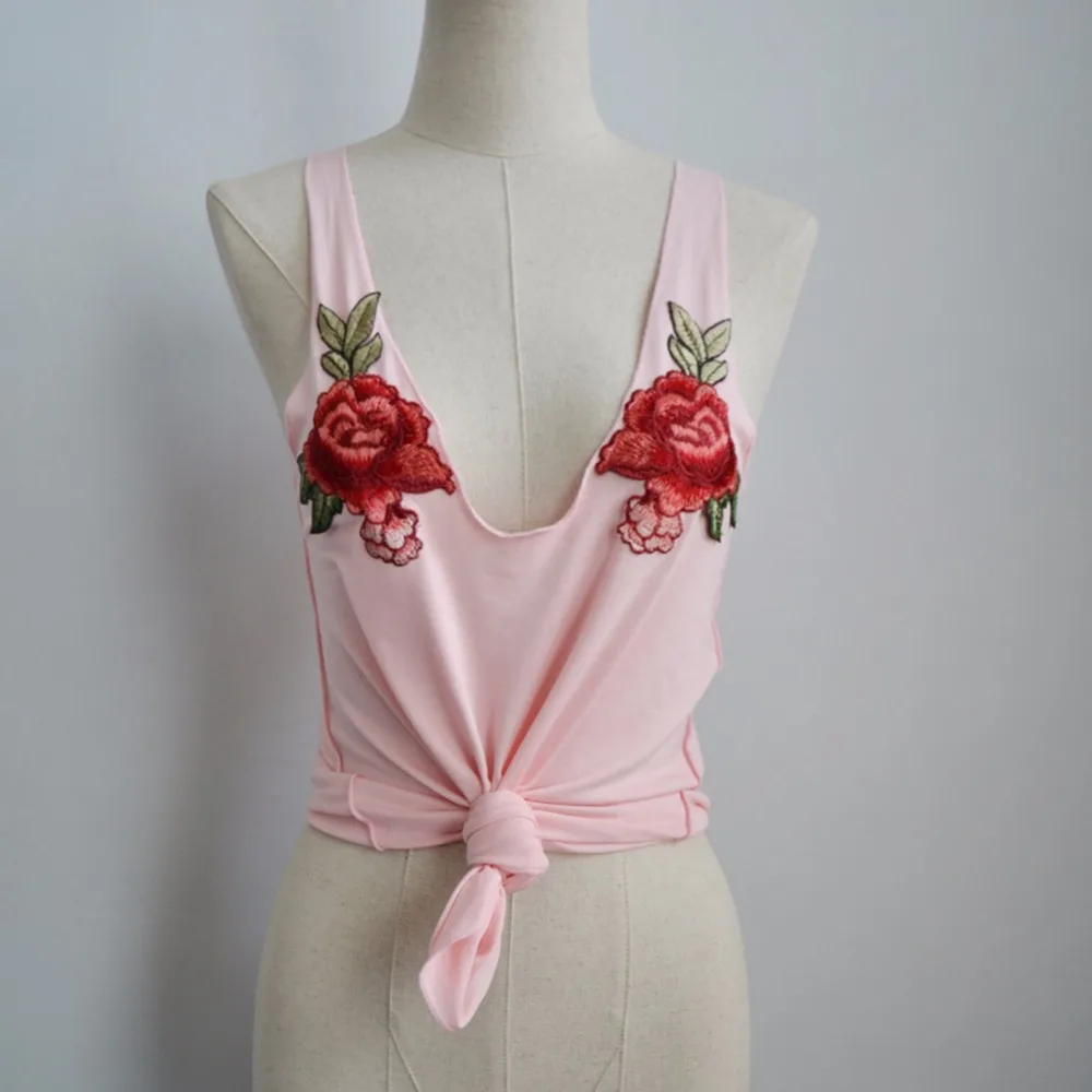 Сексуальная майка с цветочной вышивкой, модная женская майка с цветочным рисунком, женский топ с глубоким вырезом без рукавов размера плюс, Повседневная блуза