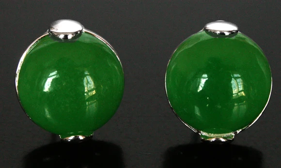 

925 Sterling Silver Inlay 18mm GreenNatural jade Stud Earrings