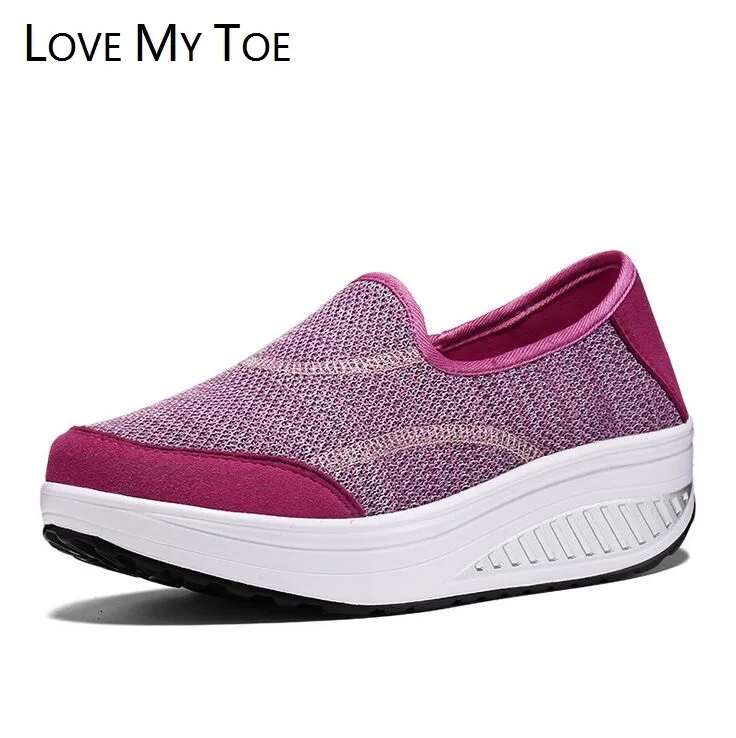 Женские сетчатые кроссовки повседневные дышащие на платформе цветные для спорта