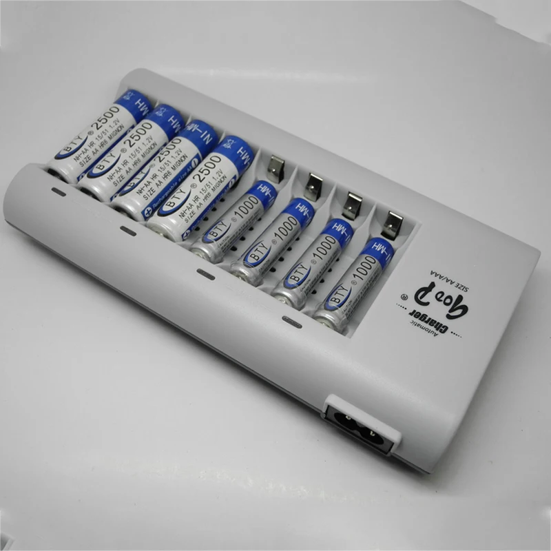 Умное зарядное устройство AA AAA стандартное 8 слотов Быстрая зарядка NiMH NiCD для