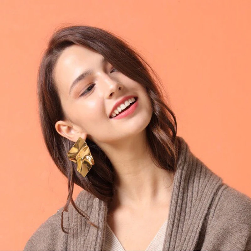 MOON OVER Pleat Simple Exaggerated Metal Earrings Irregular Independent Design Big Stud Earring High Quality Temperament Jewelry | Украшения