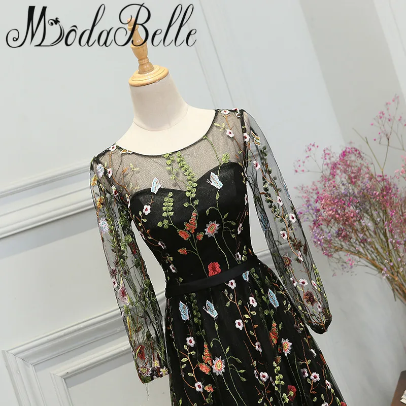 Женское платье для выпускного вечера Черное длинное трапеция с длинными