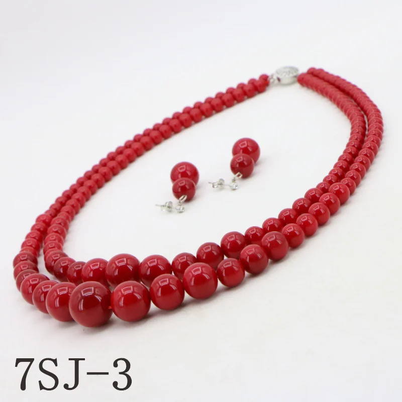 Женский комплект украшений серьги с круглыми бусинами красного и кораллового