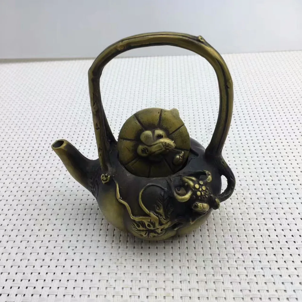 100% Good Chinese Copper Handmade Carved Frog Statue in Lotus Leave Brass Teapot Toad pumpkin wine Crafts Statues | Дом и сад