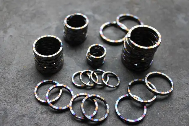 Радуга Цвет титановый сплав EDC ультра светильник ключ подвесной брелок с кольцом