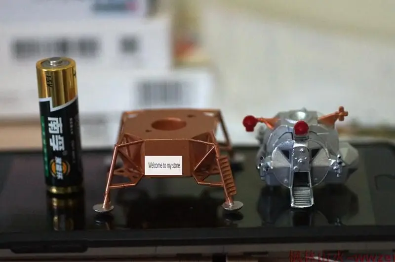 

figure moon--vehicle model decoration