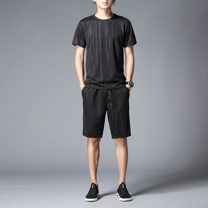 

2021 New Fashion Summer Sportswear Tee Shirt Suits Men's Short Sets Casual Short Sleeve T Shirt +Shorts Tracksuit Plus Size 4XL