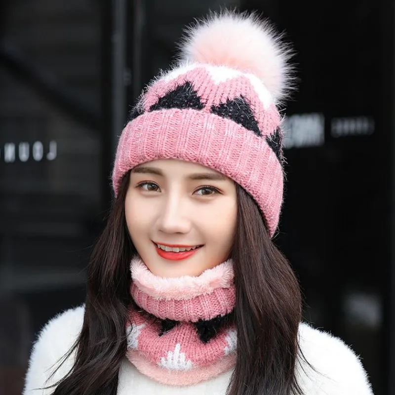 Утолщенная Лыжная шапка для девочек новинка 2019 Модные Меховые помпоны зимние