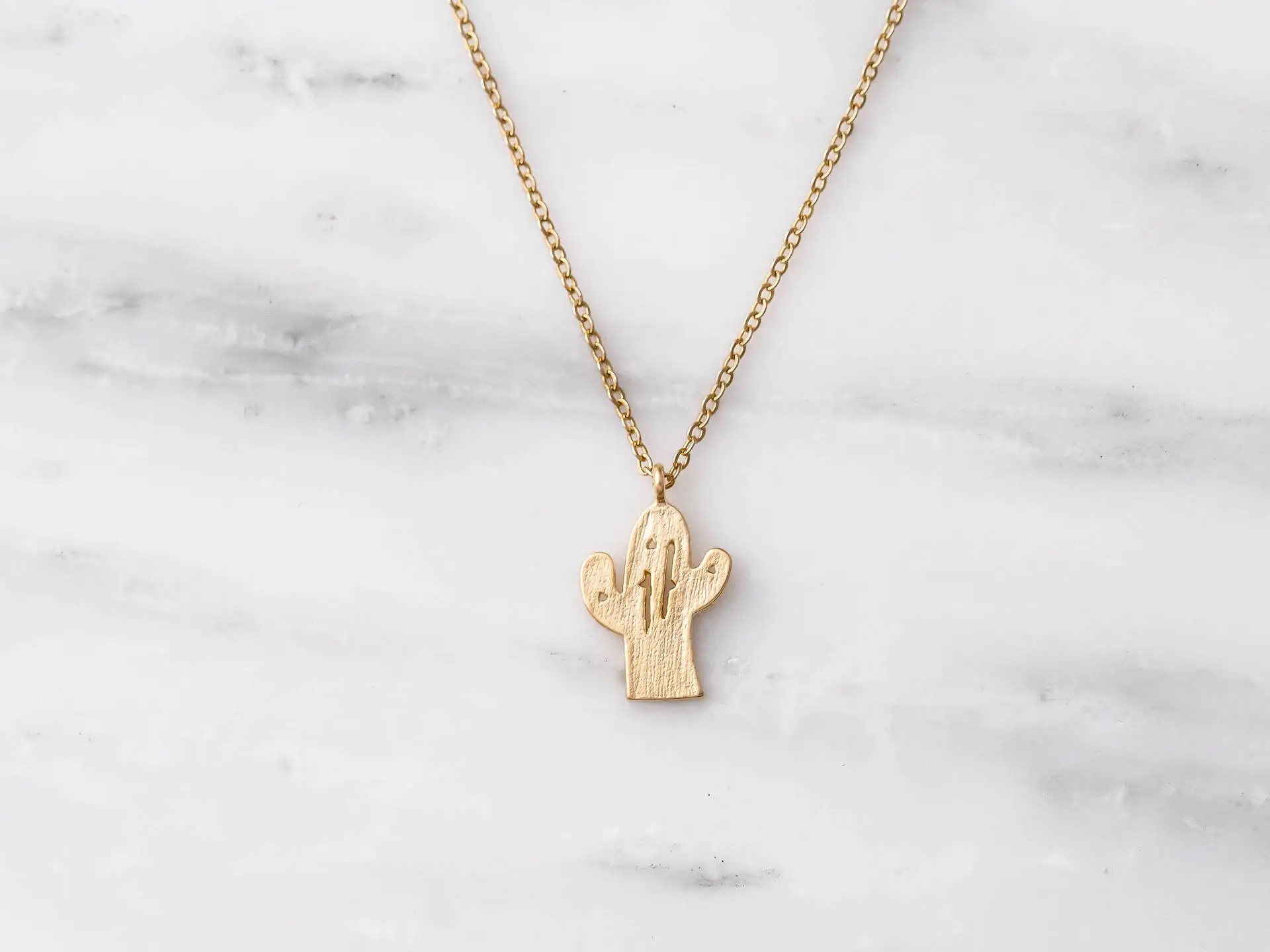 Free Shipping Cactus Pendant Necklaces Plant Necklace New Fashion Gold Silver Chain | Украшения и аксессуары