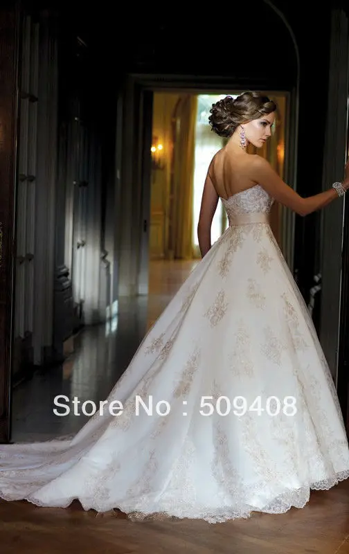 2014 White/Iovry Lace Zipper Chapel train off the shoulder Ball gown Wedding Dress/ Gown dress Custom-made | Свадьбы и торжества