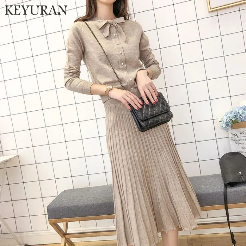 Женский трикотажный комплект из 2 предметов свитер с длинным рукавом и юбка