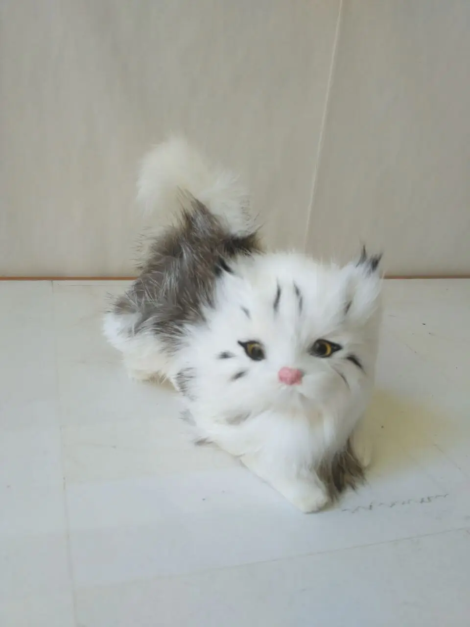 

naughty simulation natural colour cat model,plastic&furs cat handicraft about 12x11cm 1463