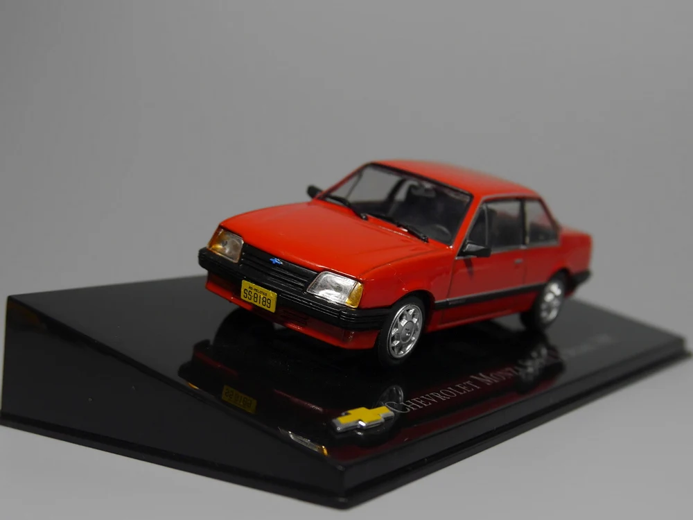 Авто ИНН ixo 1:43 Chevrolet Monza Серия I седан 1985 литая модель автомобиля|ixo 1:43|diecast model