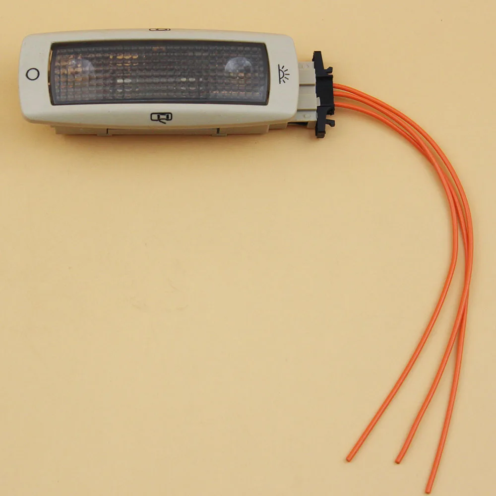 Beige Lamp and Cable LARBLL 2 стиля заднего чтения Карта купольный светильник лампа 3B0947291B подходит для VW Jetta Golf Passat Beetle Tiguan Skoda Fabia Superb Seat - Испускаемый цвет: Beige Lamp and Cable