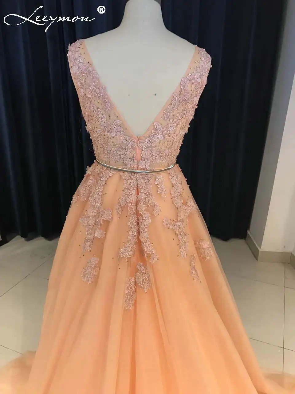 Настоящее сексуальное кружевное платье с аппликацией длинное для выпускного