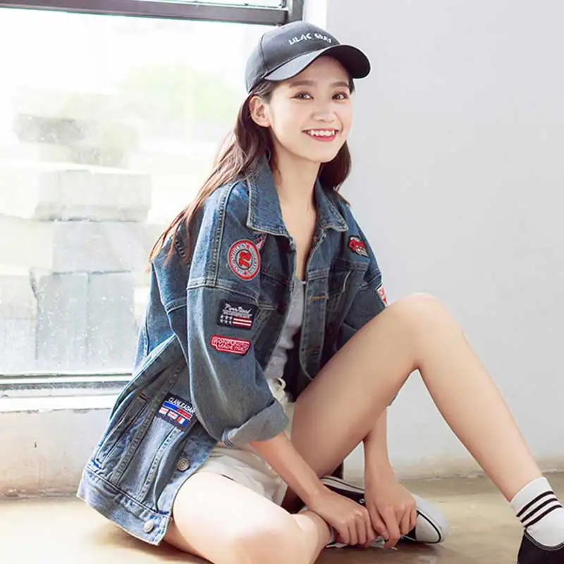 Женская джинсовая куртка с аппликацией Fionto винтажная свободная длинным рукавом