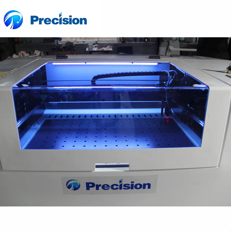 Неметаллическая деревянная акриловая двухцветная пластина CO2 60 Вт cnc лазерная