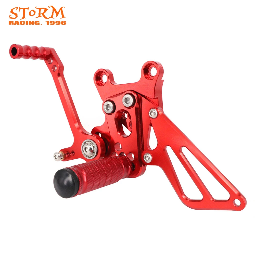 

Motorcycle Fooot peg Adjustable Footpegs Footrests Foot Rest For Aprilia RSV4 RSV4RF 4RF 2009 2010 2011 2012 2013 2014 2015 2016