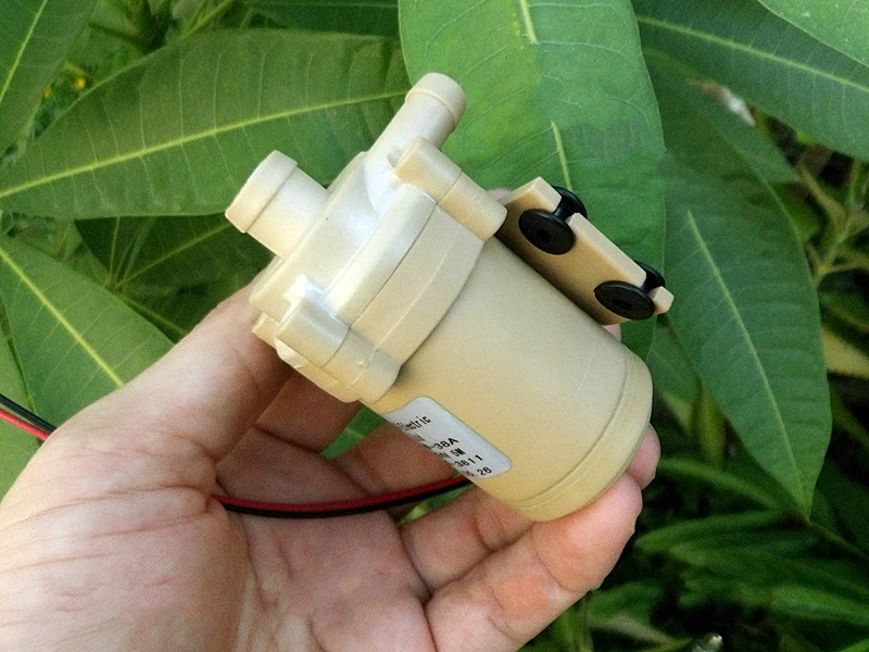 DC24V высокоэффективный Бесщеточный Водяной насос постоянного тока дальность 5 м