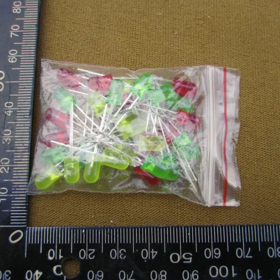 5 мм светодио дный светоизлучающих трубка посылка тела цвета: красный зеленый и