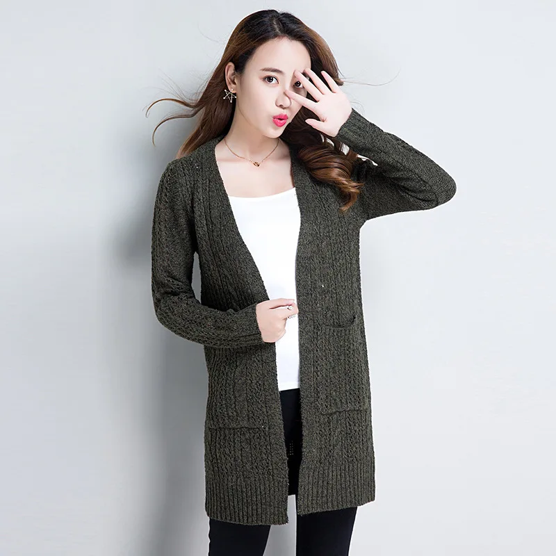 Women's relaxed joker hollow out of new fund 2017 autumn winters is long in the knitted cardigan sweater coat |