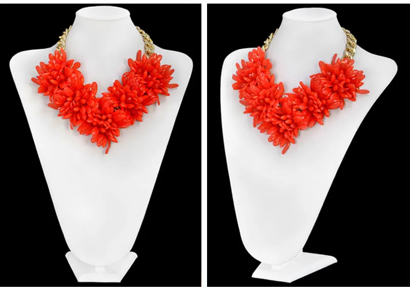 Преувеличены Хрустальный цветок колье цвет яркий материал металла с платье для