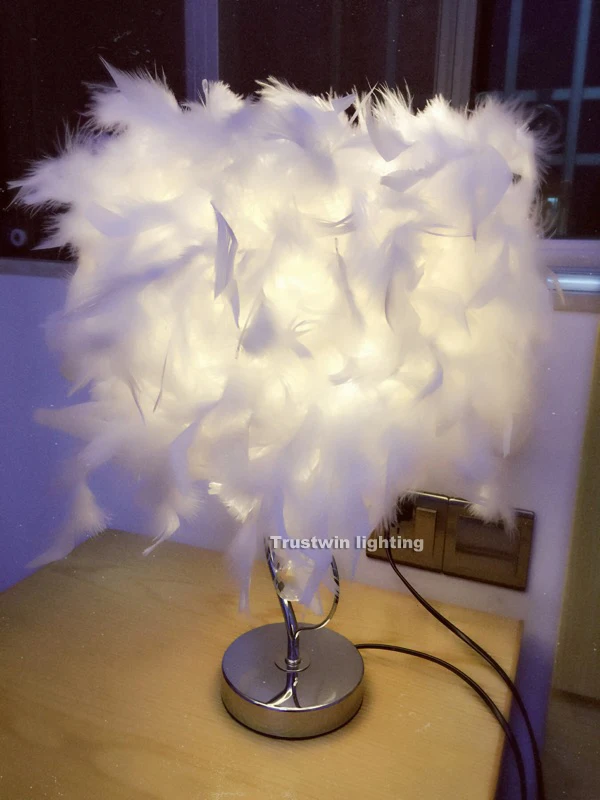 Подарок на сердце Настольный светильник лампа светодиодный подарок настольная