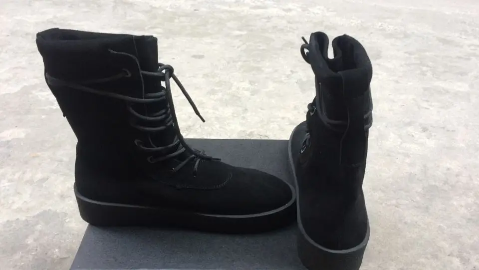 Модные мужские осенние ботинки в стиле милитари замшевые до щиколотки на толстой