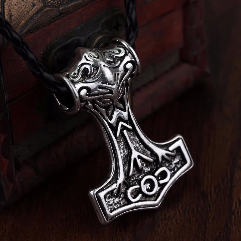 10 стилей Мститель Тор ожерелье молоток Темный мир сплав THOR'S HAMMER Magick Мужская подвеска ожерелье ювелирные изделия Прямая поставка