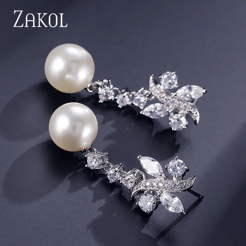 Женские серьги капельки ZAKOL с искусственным жемчугом и кубическим цирконием