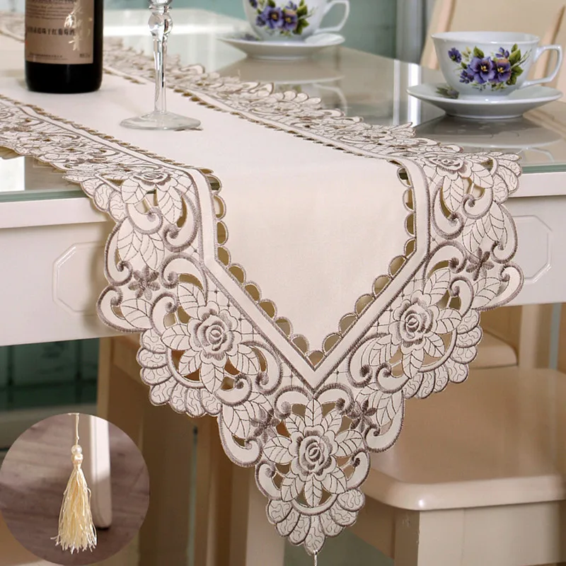 

Europe Table Runner Ployester Lace Wedding Decoration Embroidered Floral Table Cover Dustproof Runners Home Textile High Quality