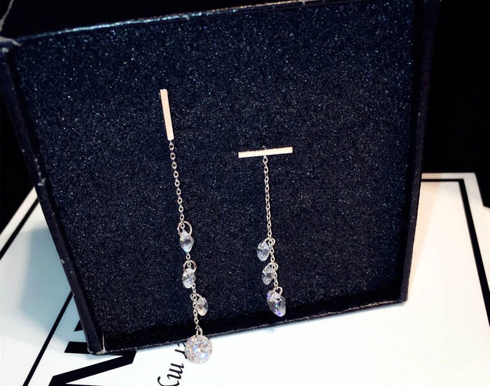 Новый Дизайн Для женщин Асимметричная циркония длинные Висячие Серьги Кристалл