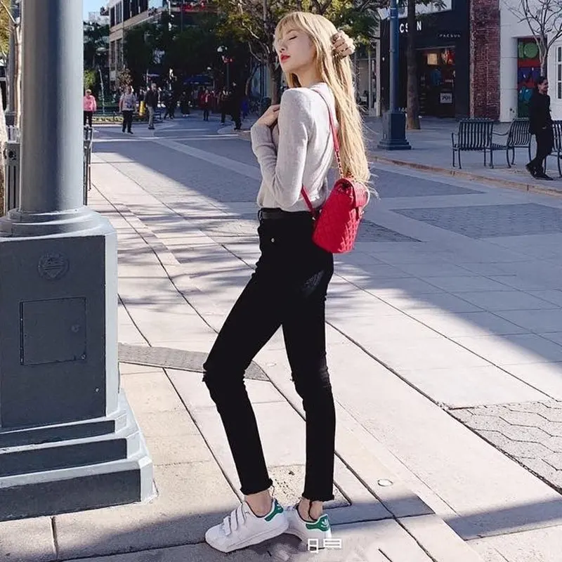 Kpop Blackpink LISA уличная мода Высокая талия отверстие обтягивающие джинсы для женщин весна корейский сексуальный тонкие ноги джинсы одежда для девочек