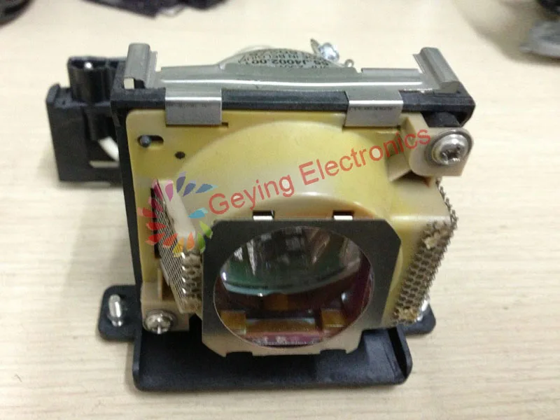 

Free Shipping Original Projector Lamp Replacement 59.J8401.CG1 For Projector PB8235 / PB8140 / PB8240 with 180 days warranty