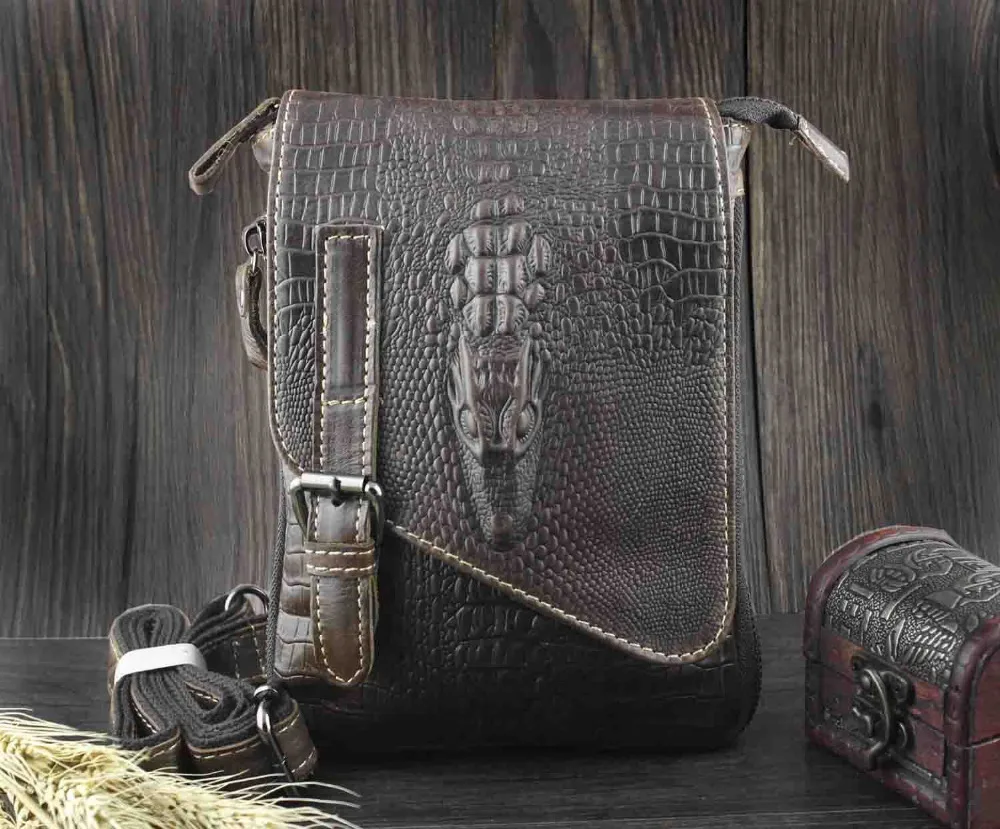 Мужская маленькая сумка-мессенджер из натуральной кожи с крокодиловой головой |