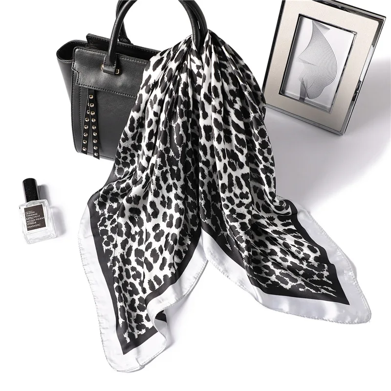 Элитный бренд 2019 Новая мода лето Шелковый шарф Для Женщин Леопардовый Атлас шеи