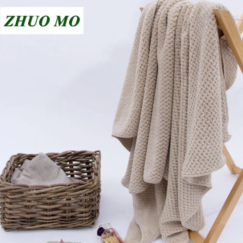 Фото Высококачественное пляжное полотенце ZHUO MO с ананасами 75*140 см банное из