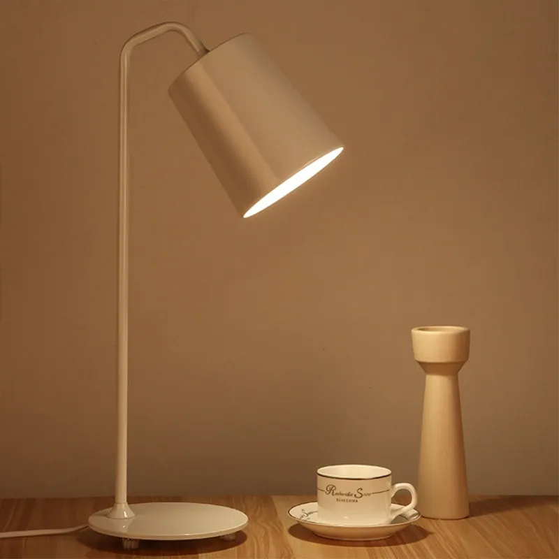 Северной Европы современный творческий в сдержанном стиле Macarons настольная лампа