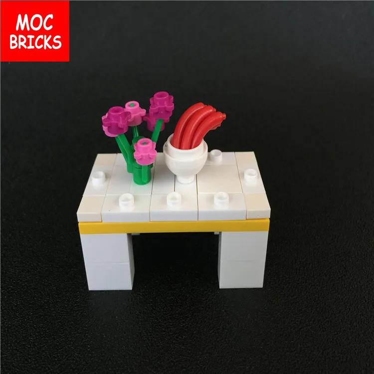 Кубики MOC разноцветные стулья белые настольные цветы модель пищевого диска экшн