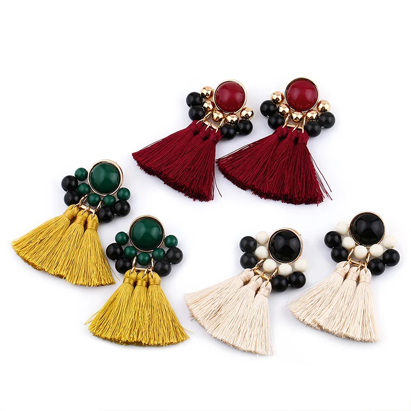 Женские винтажные серьги подвески FLOLA Boho красные с бахромой и золотыми бусинами