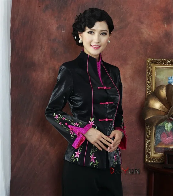 Женское шелковое пальто черная китайская с классической вышивкой в цветочек