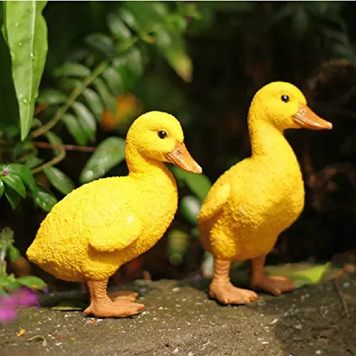 Resin Duck figures Garden decoration Outdoor statue Yard in Yellow (a pair) |