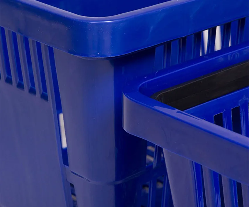 Пластиковые корзины для покупок супермаркета хорошего качества розничных